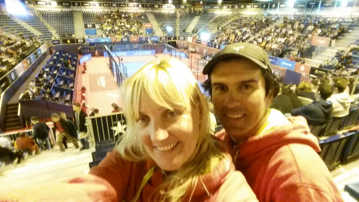 DANTELUCHETTI's tweet image. Junto a @isamd75 en el Master @WorldPadelTour ..il padel cresce..