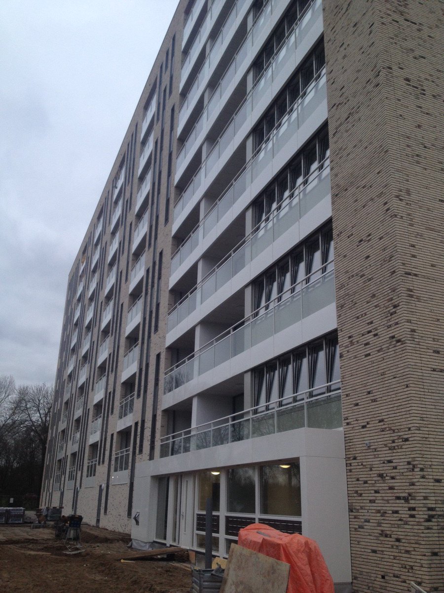 RobVanDerSteen0's tweet image. Bijna klaar!! #flat3 #brabantwonen #Heijmans