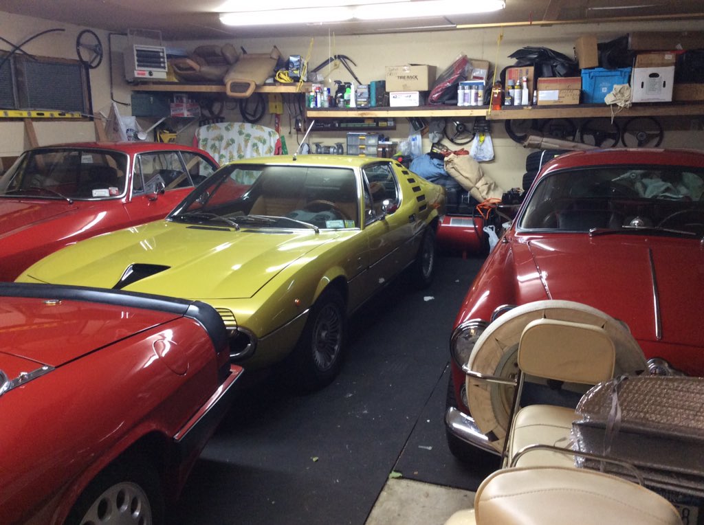 EvanSolarNY's tweet photo. Coolest Garage I've seen in a while! #NrgHomeSolar #NrgHappyFaces https://t.co/6JyySLeXpZ