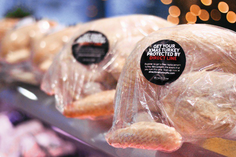 CampaignTechUK's tweet photo. .@DirectLine_UK insures against burnt turkeys for free https://t.co/J2CfycQQwY @MarketingUK https://t.co/9XhWF69RwJ