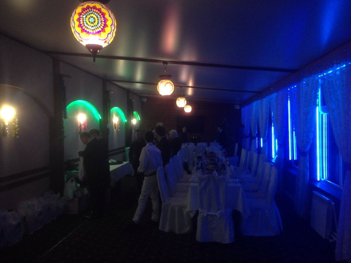 тверь кристалл палас янтарный зал. гостиница кристалл палас тверь. тверь, ул. коминтерна 38б тверь. кафе кристалл палас тверь.