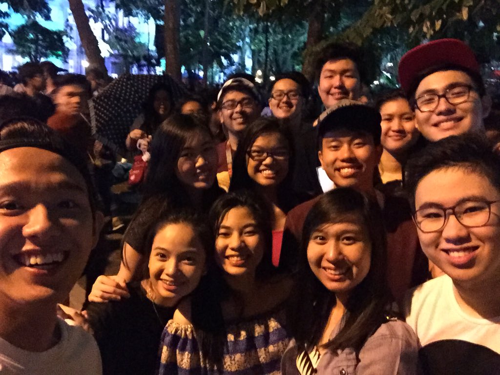 Huanggggggggggg's tweet photo. Despite of the ๐ฉ weather, still had fun with them ๐๐โค๏ธ #Paskuhan2015 #Intrams2015 #HSis4ever https://t.co/t5yXrRjkB7