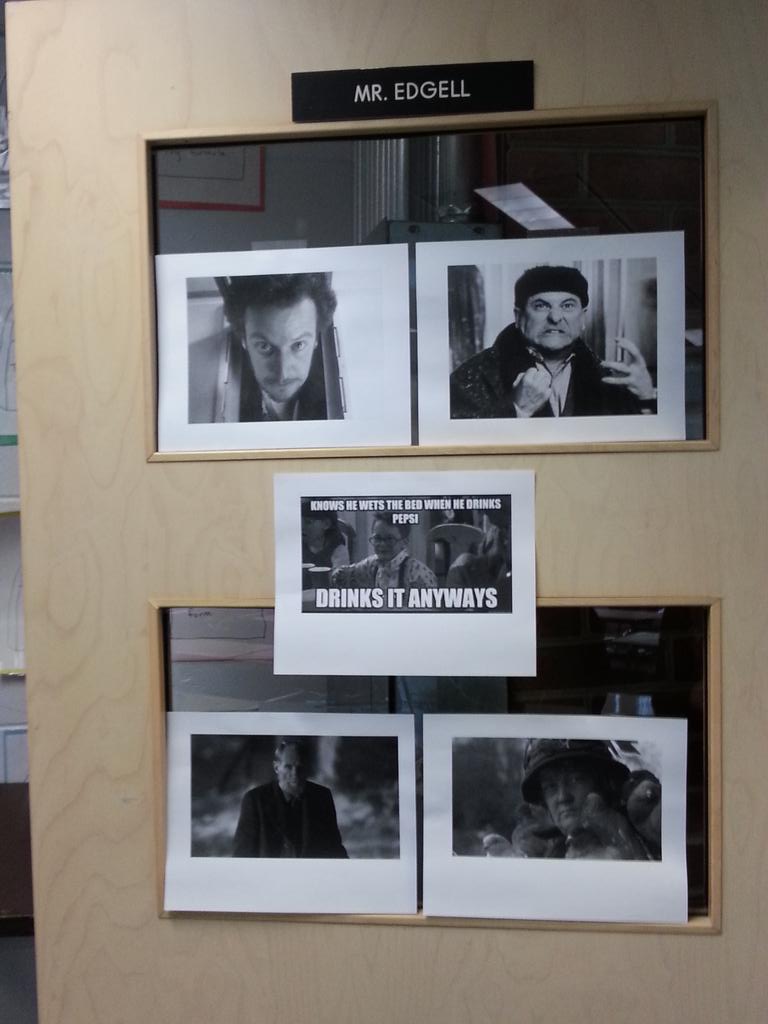 ant2901's tweet photo. My teacher has home alone m3mes https://t.co/ernQrq9TVq