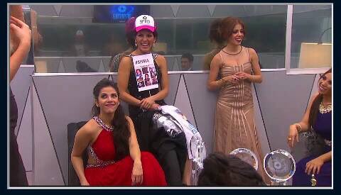 shiracasar's tweet photo. Final de bigbrother https://t.co/Mv5MPuhlHX