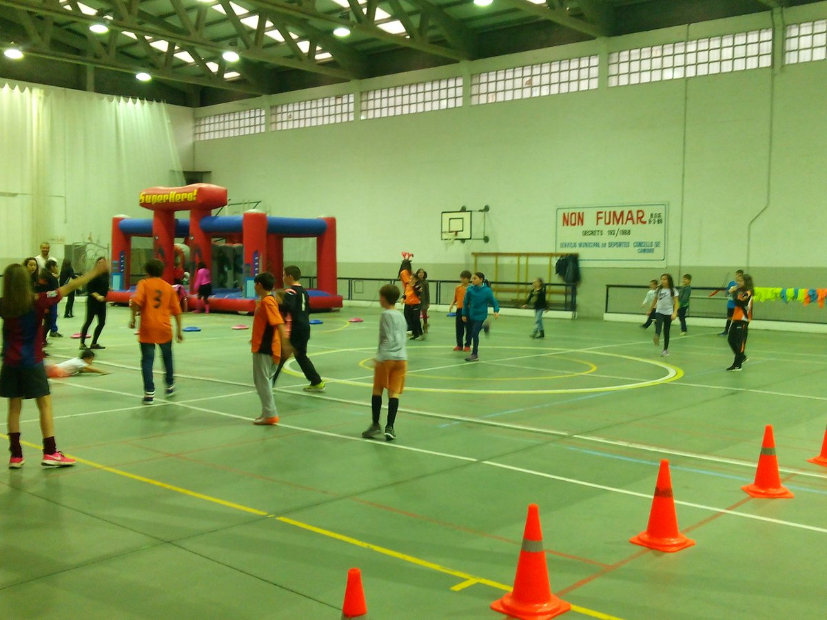 Mas fiesta en <a href="/HCCambre/">HCCambre</a> . no podía faltar un brile