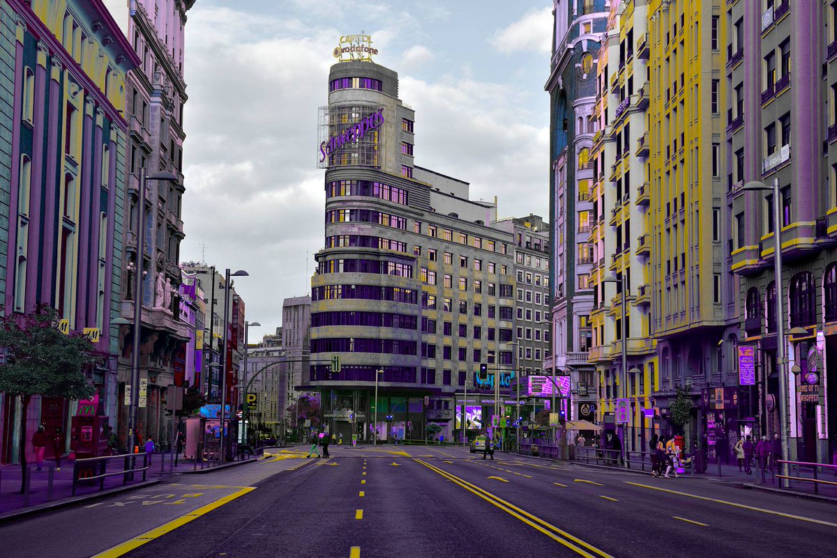 PurpleRain20D's tweet photo. #Callesmoradas por el cambio. Da un paso al frente
#VotaPodemos20D #PurpleRain20D #20D https://t.co/TkI15jYvNl