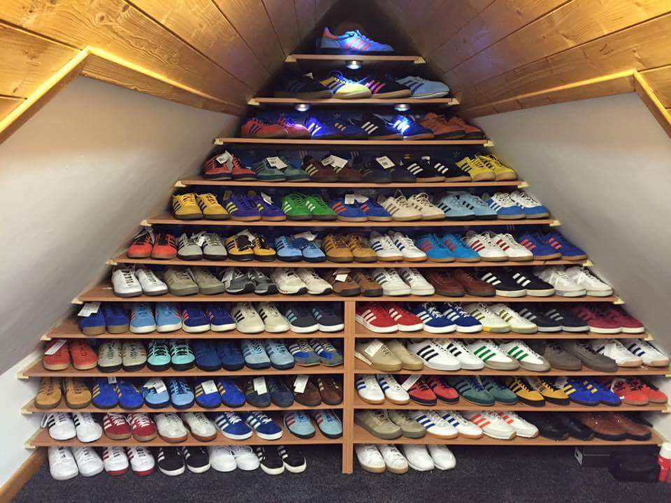 Gareth230591's tweet photo. Not bad for the attic @davro2011 https://t.co/QzdtUSMX8N