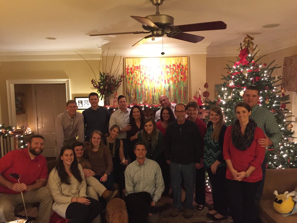 DHGSearchHC's tweet image. Happy Holidays from the #dhgsearch team!