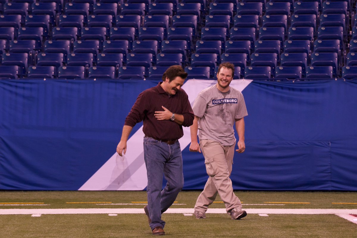 MeganMullally's tweet photo. TRUE LOVE
@Nick_Offerman 
@prattprattpratt https://t.co/XxPUtQu38m