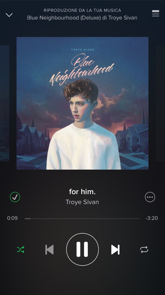 ema8899's tweet photo. 😏😏 @drunk0flouis @troyesivan @ConnorFranta https://t.co/C8Qb2wdsTf