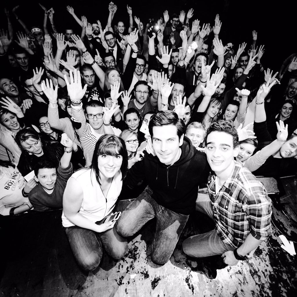 michaelcanitrot's tweet photo. #Lille avec @funradio_fr ✌🏼️ ( pic : @anthonyghnassia  ) https://t.co/RtBEgIauI9
