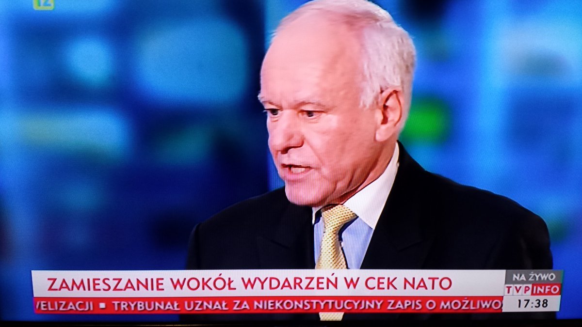 https://pbs.twimg.com/media/CWheiSyWsAAZ2zk.jpg