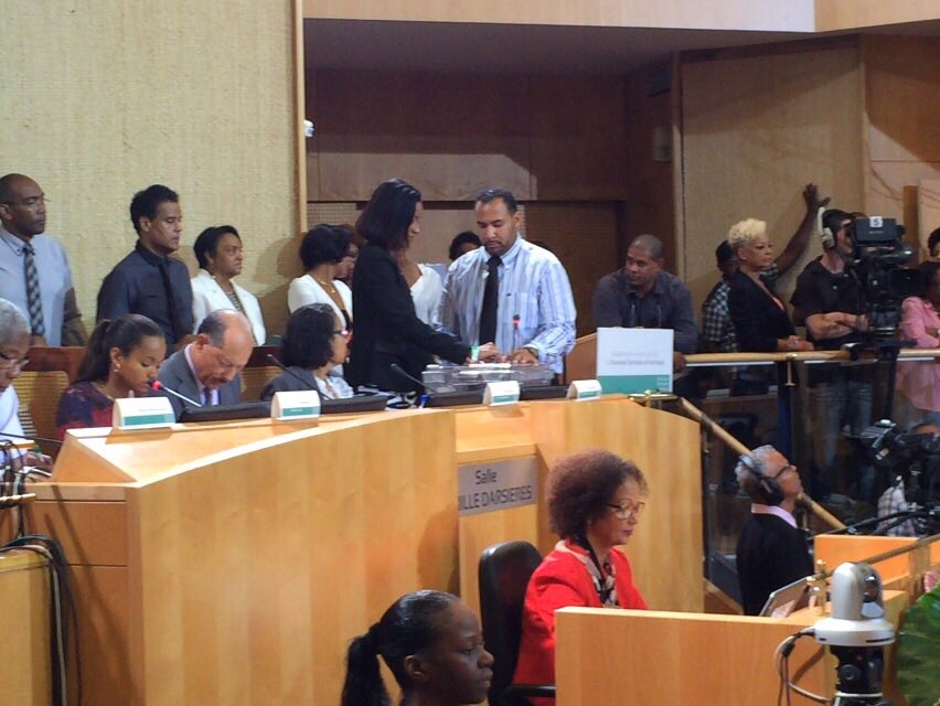 L'élection du Conseil Exécutif et de son President est en cours