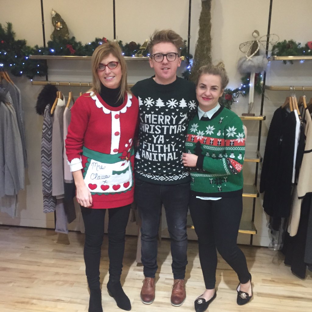 SnaubsNewry's tweet photo. Christmas jumper day @SnaubsNewry #ChristmasJumperDay #christmas @Newry_BID @Newrychamber #newryhour #hellonewry https://t.co/EpkIBPr3KD