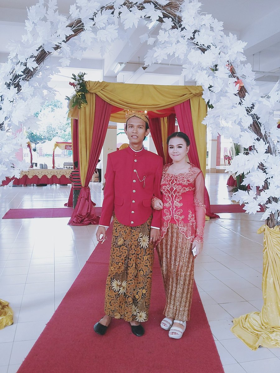 Anandaermptr's tweet image. Happy wedding kaka iparrr😘😚😍 w/@Mhmdnailalhd💏💑