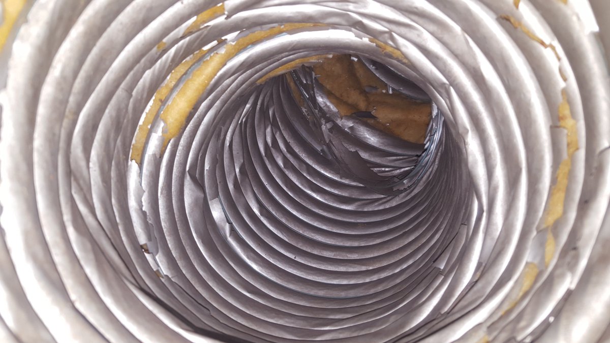Right_Choice_TX's tweet photo. Heaters on &amp; it stinks? Call us Today ONLY $59 AirDuct cleaning &amp; FREE deodorizer! #RIGHTCHOICE (281) 907-9525 https://t.co/ahyEPNVTya