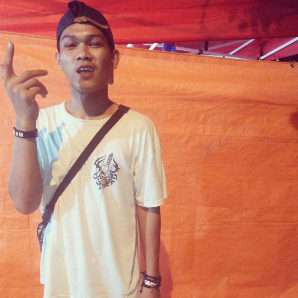 gustyna_adhy (@adhypoenyak99) on Twitter photo 