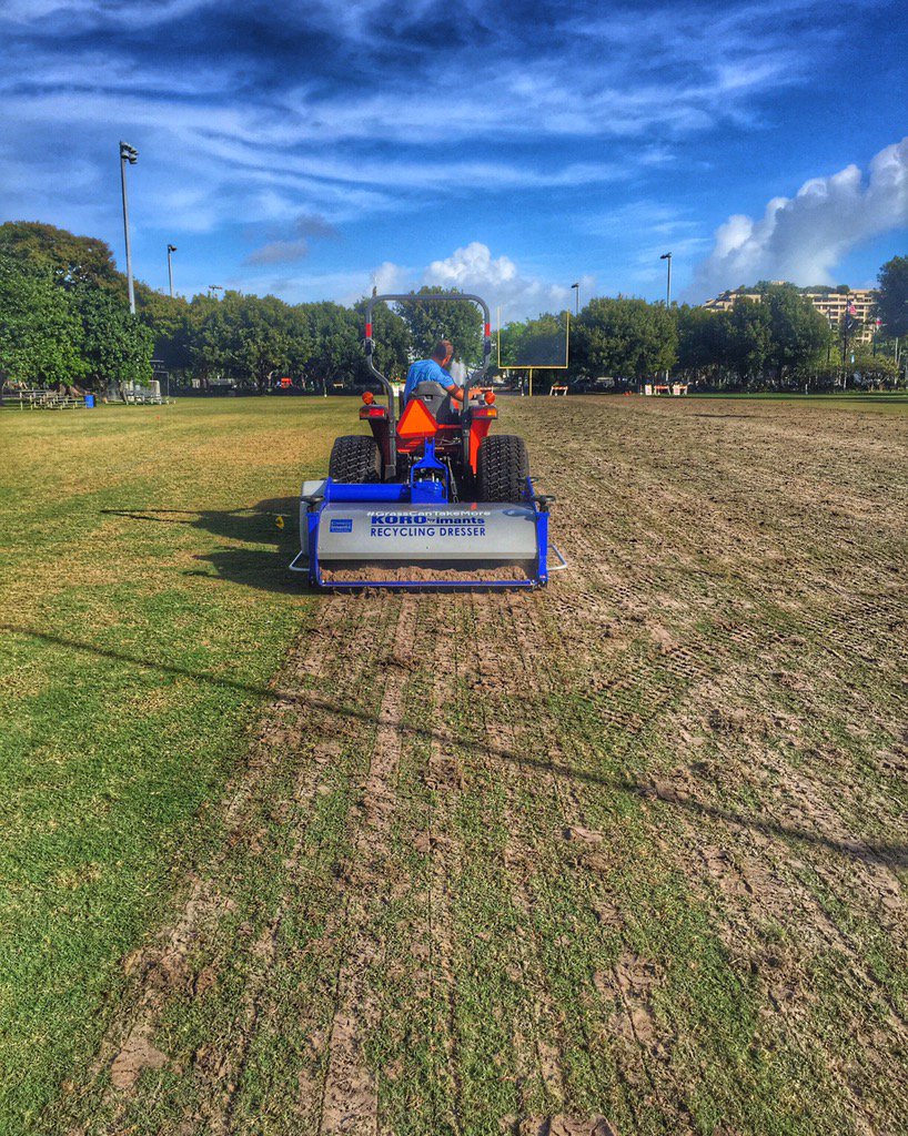 RelaxInMiami's tweet photo. RelaxInMiami: birdman_2: RT GreenSourceInc: #RecycleDressing fields in #KeyBiscayne. #GrassCanTakeMore #ThinkDiffe… https://t.co/zbg0lTZLR2