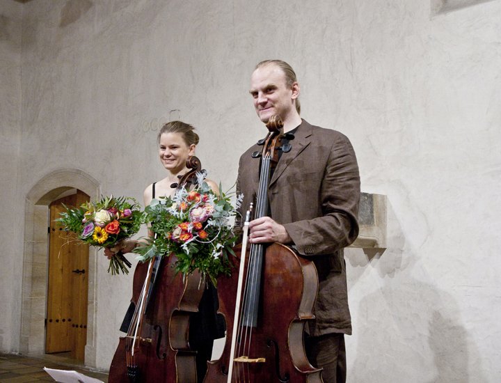 Brikcius's tweet photo. Concert J. S. #BACH330: #CELLO SUITES
Anna @Brikciusova
František @Brikcius
#Cellists #Siblings #BaroqueInBlood https://t.co/JdGegpNNFg