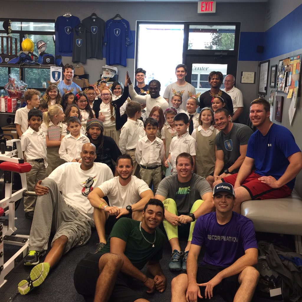 ImpactFit922's tweet photo. Thank you to @lutzlearning for the performance today. #ChristmasCarols https://t.co/Z7UUG55qxt