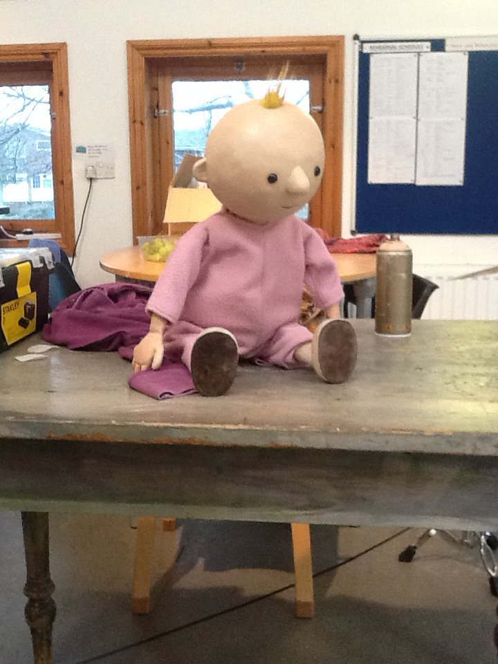 flyinapie's tweet photo. Who left the Baby on the table? https://t.co/wiukLnPmoM
