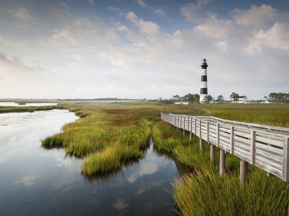 AlertTrade's tweet photo. The 20 best U.S. islands for family vacations #RCA2015 https://t.co/DAaWxy0pIW https://t.co/cQ1XnyYD0T https://t.co/zDOmO4VtU5