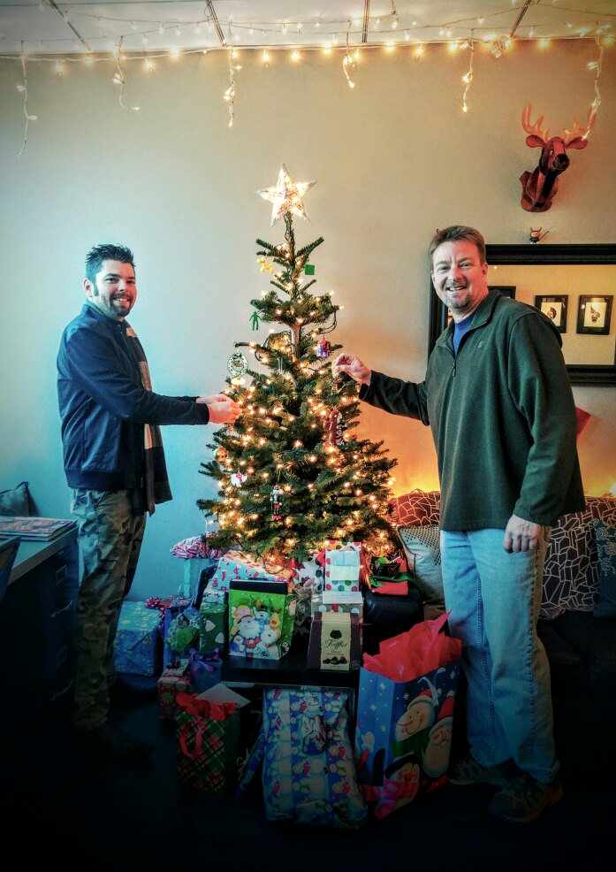 ModernVideoFilm's tweet photo. Getting the #Tree ready for #SecretSanta @ModernVideoFilm https://t.co/O2zYlQK7ES
