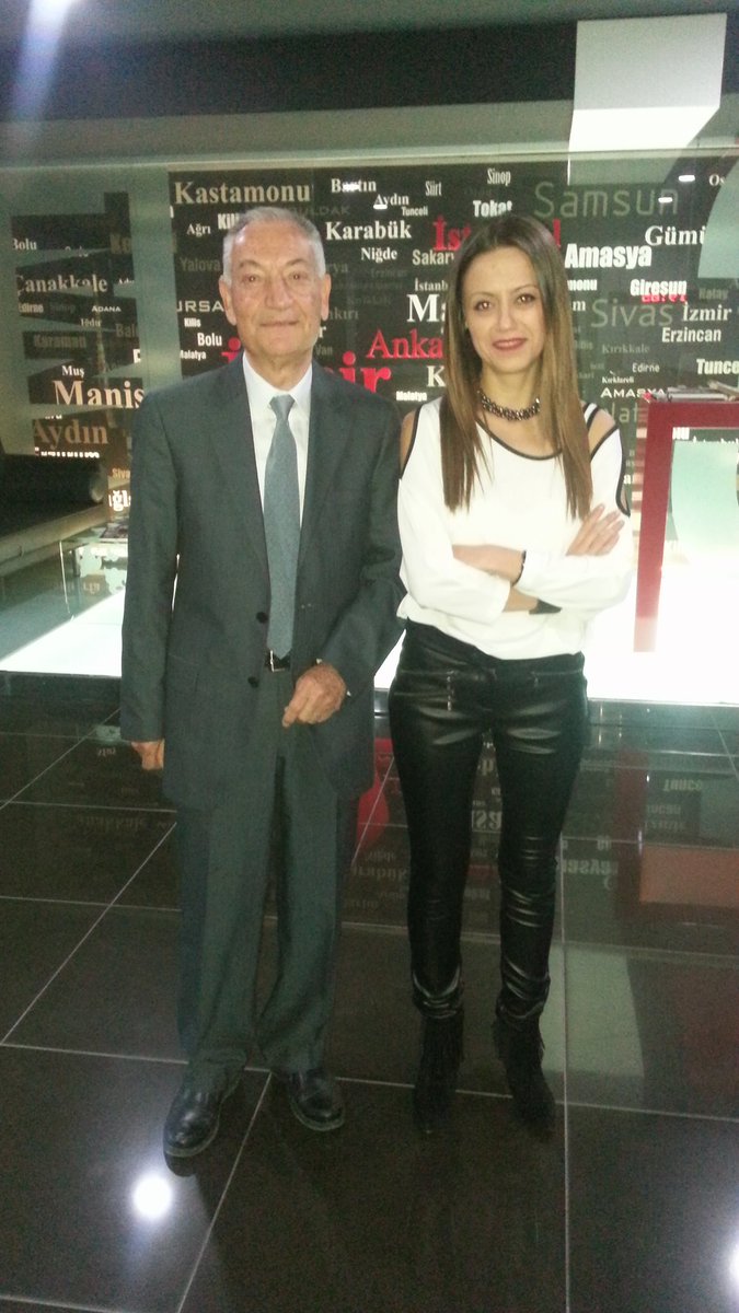 ReceteTuna's tweet photo. Op.Dr.Yılmaz Pire Kadın Hastalıklari Doğum Uzm. https://t.co/q4PnSOUyx2