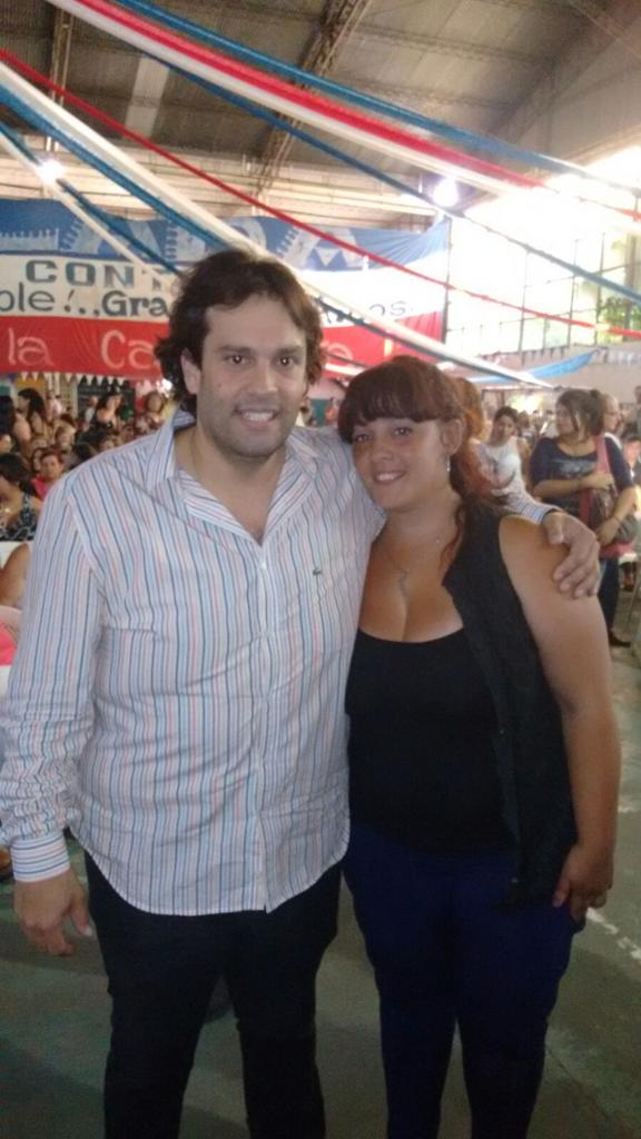 El secundario completo ya no es un sueño para estos vecinos de Tres de Febrero. Gracias <a href="/CFKArgentina/">Cristina Kirchner</a>  #FINES2015