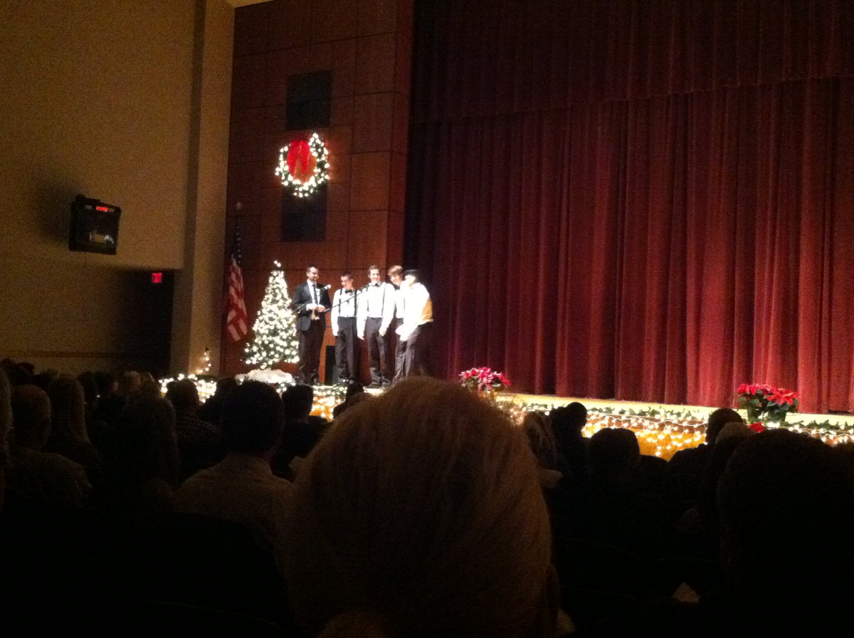Auston_Everman's tweet photo. Sounds of the Season:  Winter Concert  12-17
Good Job SHS Choir #GoSHSOwls https://t.co/kt7xjBeQCI