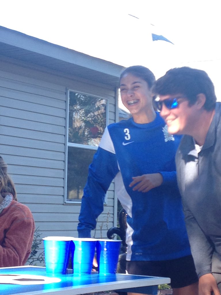 weluvreninshep's tweet photo. coach holly told me a funny joke #lol lurv this gurl:) https://t.co/SiquRMjQOQ