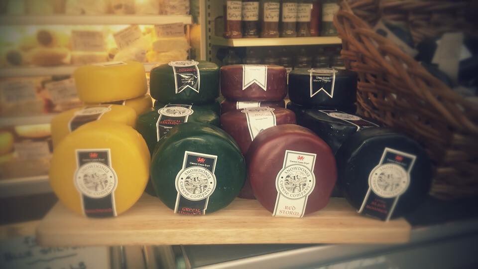 charlenesample's tweet image. Ordered my cheeseboard today, got me feeling very festive @matthewscheese