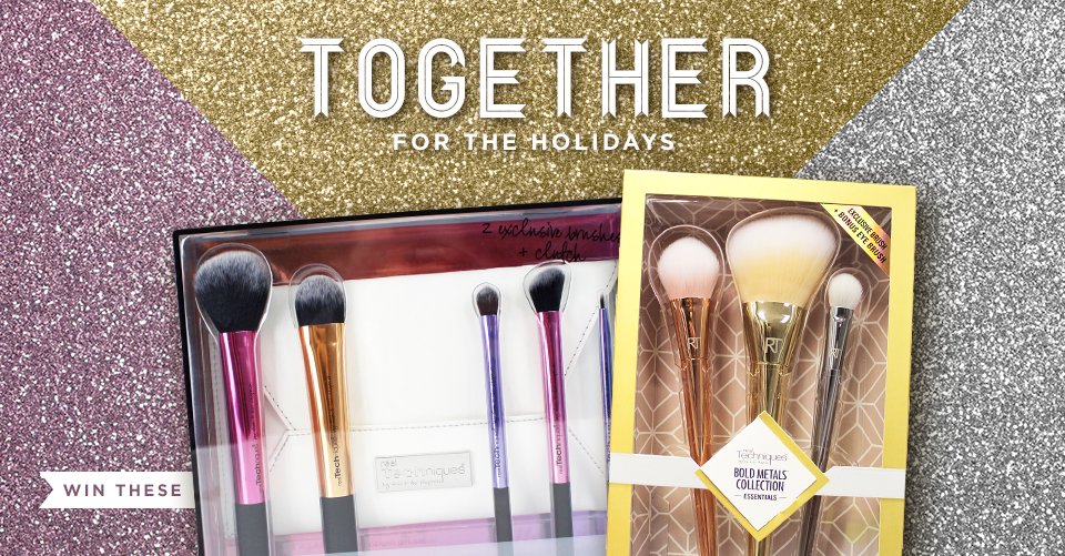 fatzzzzzz's tweet photo. "@realtechniques: #MerryChristmas! Win 5 #BoldMetals Essentials + 5 deluxe gift sets via our #BrushoftheWeek https://t.co/2BampbJxNO"