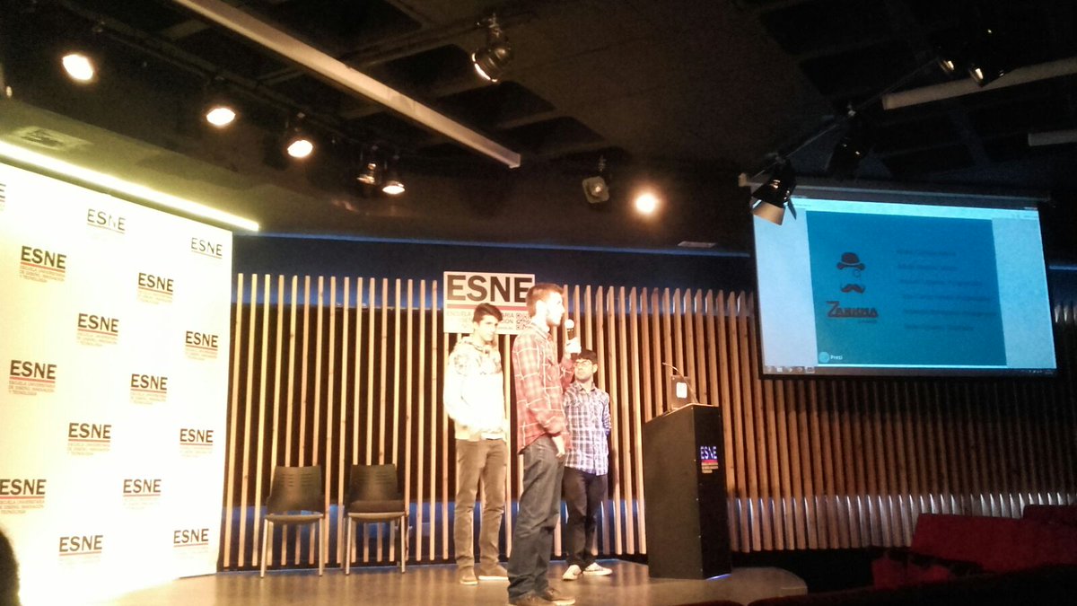 ZankmaGames's tweet photo. El otro día parte del equipo presentó en @esne_es nuestro nuevo proyecto: TIMEUS. ¡Pronto más información! #gamedev https://t.co/Xhz9XAx94u