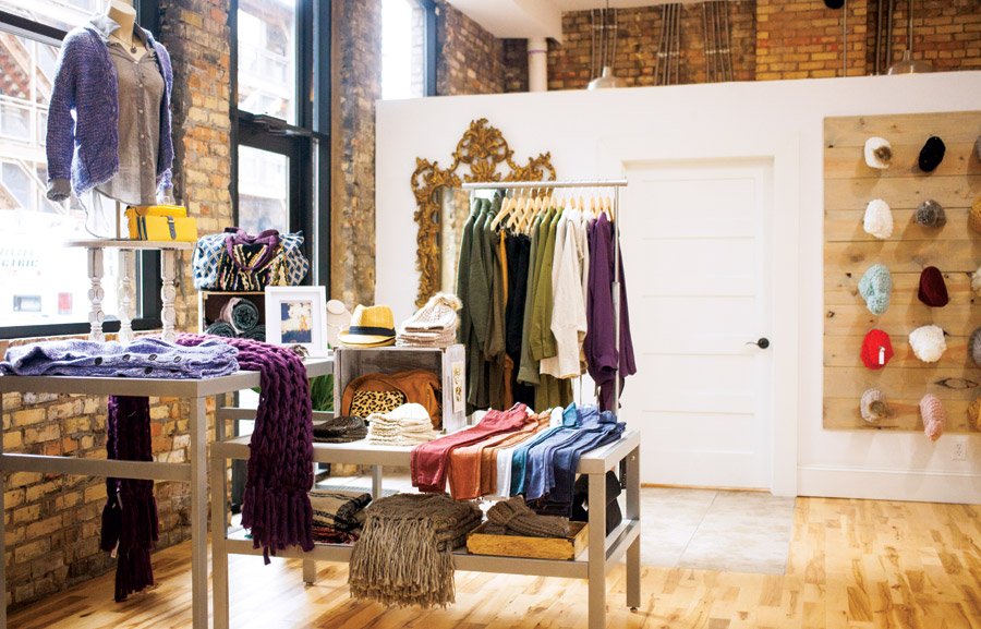 MNMOmag's tweet photo. It's here! @Urban_Violet Northeast location has opened. https://t.co/cfazLaf2ZI https://t.co/WL7gD5qfxA