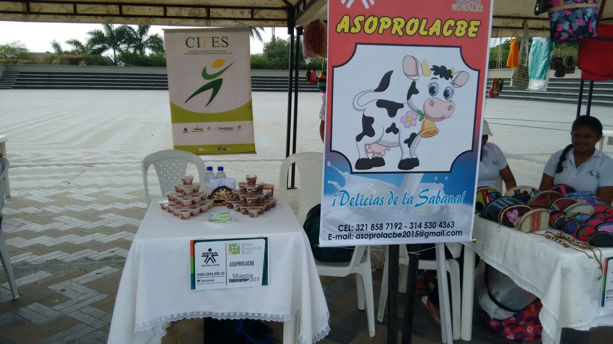 ProyectAgrop's tweet photo. Con feria campesina en #Sincelejo @CarabinerosCol impulsa y promueve proyectos productivos de la comunidad rural. https://t.co/D8HRfQFQ7c