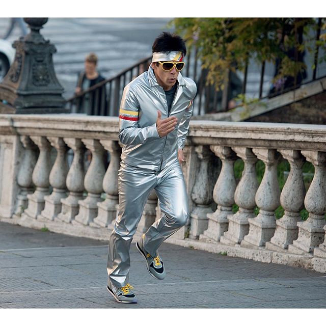 ParamountAU's tweet photo. Sweating can only be done in silver #HashtagZoolander2 https://t.co/CwwS9sI8se
