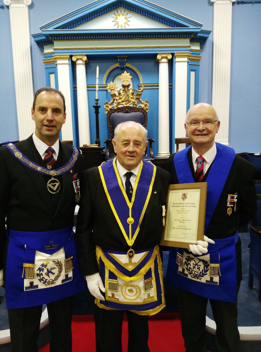 HantsMason's tweet photo. A unique double presentation of 50 yr Cert by APGM @jw_hamble &amp; @caspinell to W.Bro Alan Paxton @ Chivalry 5685. https://t.co/UpX63eSl4q
