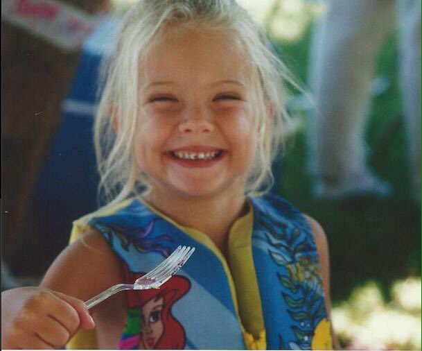 Ns_PLL's tweet image. #HappyBirthdayAshleyBenson happy birthday to this sweet angel, i love you so much @AshBenzo 2⃣6⃣💥✨🎀💜💘💞😍👑