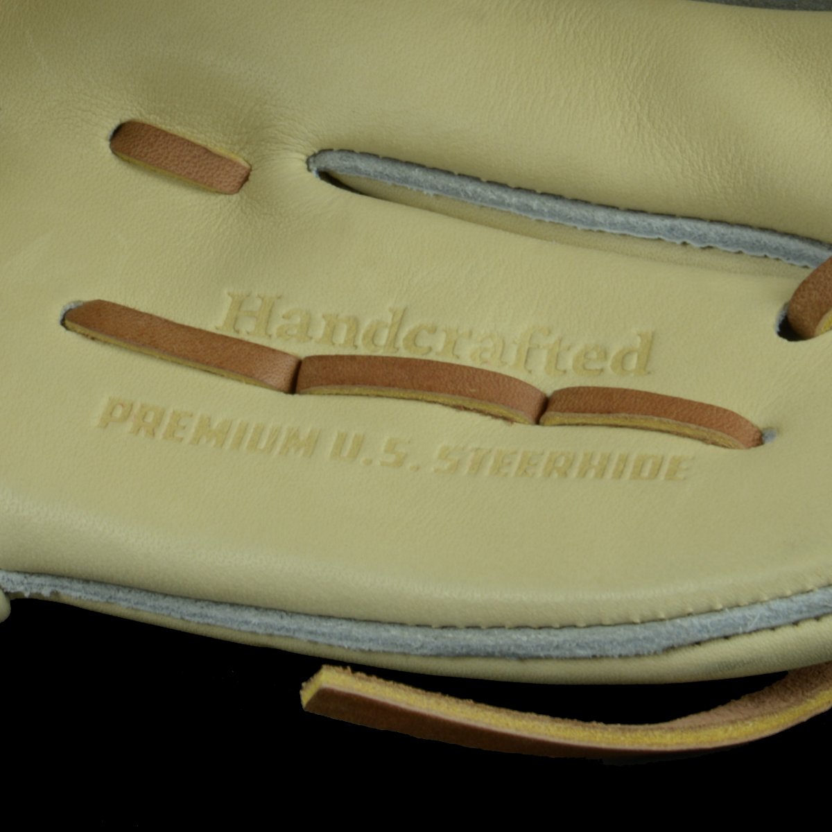MarucciSports's tweet photo. More sizes, more webs, more game-ready #HTGSeries
https://t.co/W9NGLYQYNo https://t.co/U0mRfD1phs