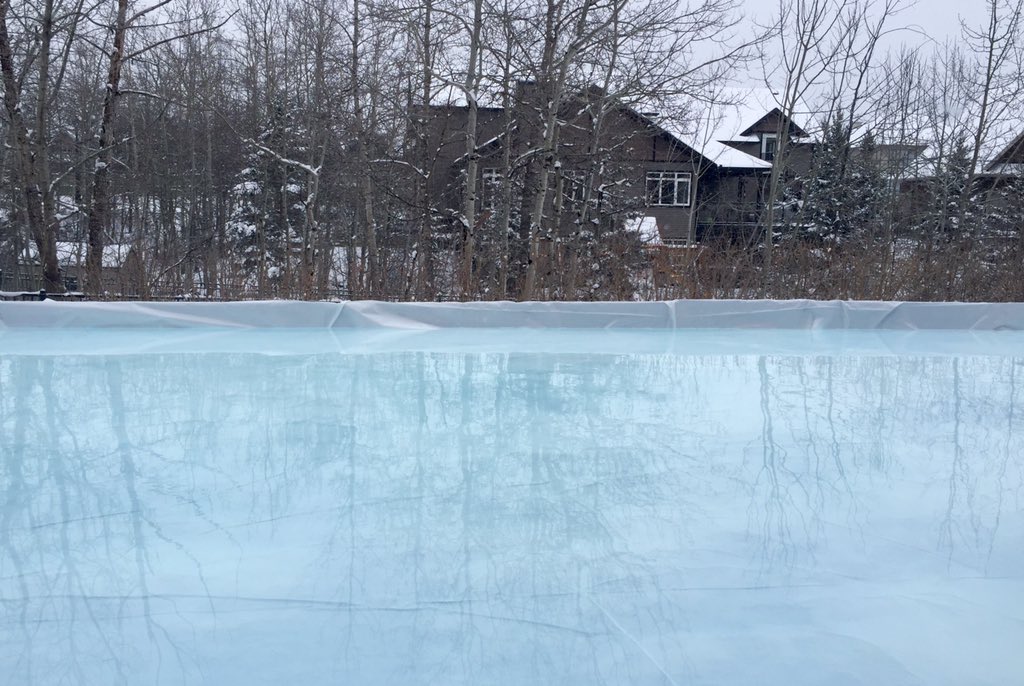 mike_suzuki's tweet image. Water is in. Time to drop the puck. #unpluggedfun #403style