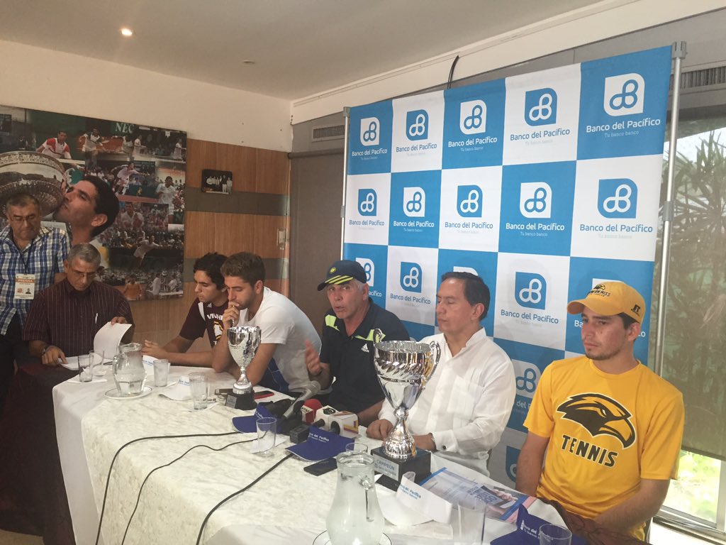 jctoledo2's tweet photo. Los principales tenistasdelpaís inician mañanaTorneo @BancoPacificoEC Tenis Club Sambo 12:00.Entradlibre @aguschmer https://t.co/6aahaghgS0