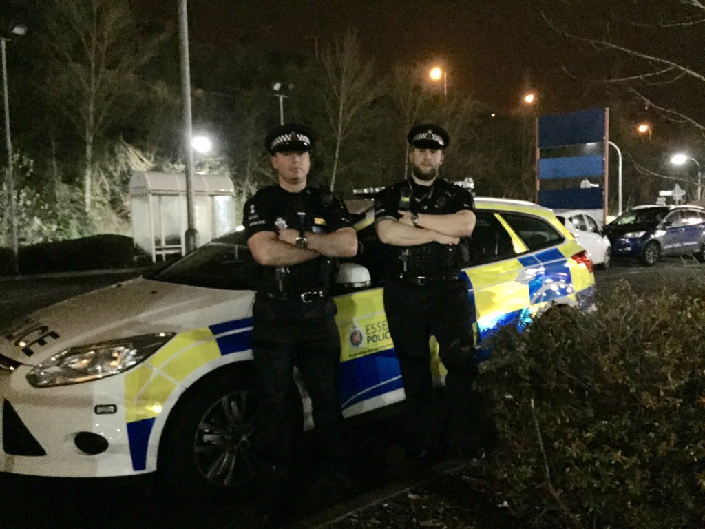 .@InspLeeArgent &amp; Sgt Nick Hampson overseeing tonights operation putting the brakes on anti-social drivers #Lakeside