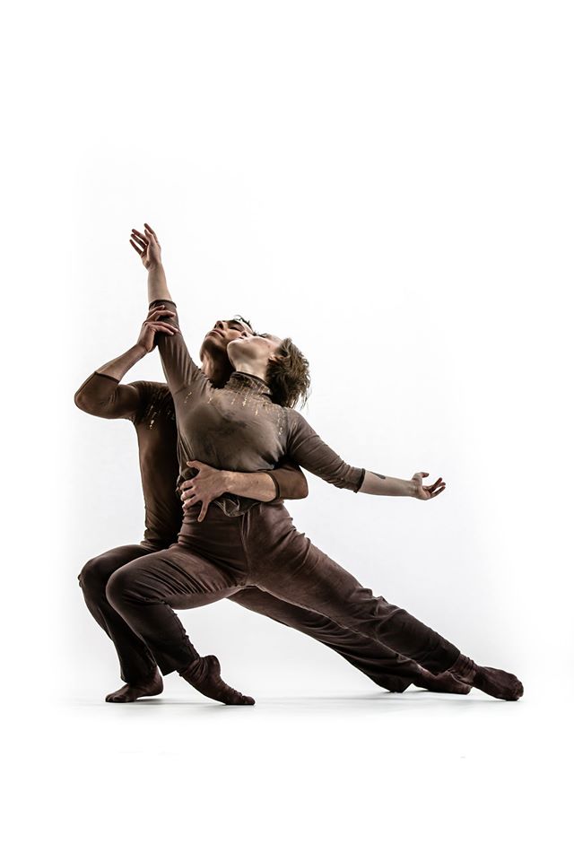 DanceWorksChi's tweet photo. “Giving opens the way for receiving.”- Florence Scovel Shinn https://t.co/JgZlEpQJwT