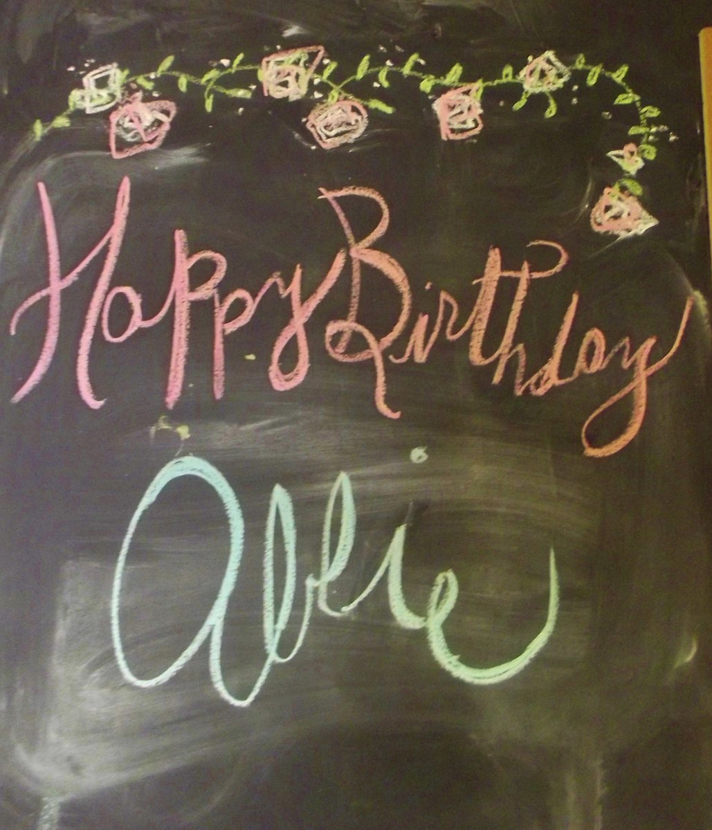 MonarchFlorists's tweet photo. Birthday Party flowers #birthdayparties #torontoflowerdesign #kidsparties https://t.co/pomwstsEAU