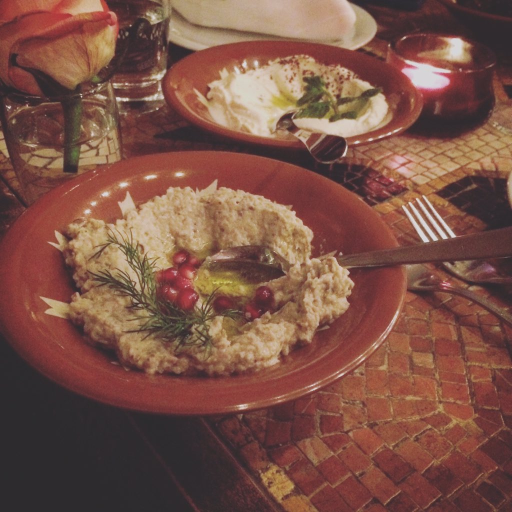 pfeffernuss3000's tweet photo. Ich habe selten so ausgezeichnet arabisch gegessen. https://t.co/3WMcwRgDVW in #Köln https://t.co/exDd1VtCy6