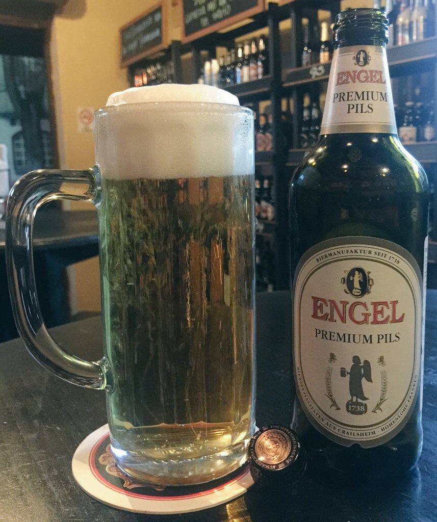 MariaLupulo's tweet photo. El estilo Pils o Pilsener es conocida como una lager clara y refrescante, aprovecha y deleitate con una @Engel_Mx https://t.co/J1heNhLcBL