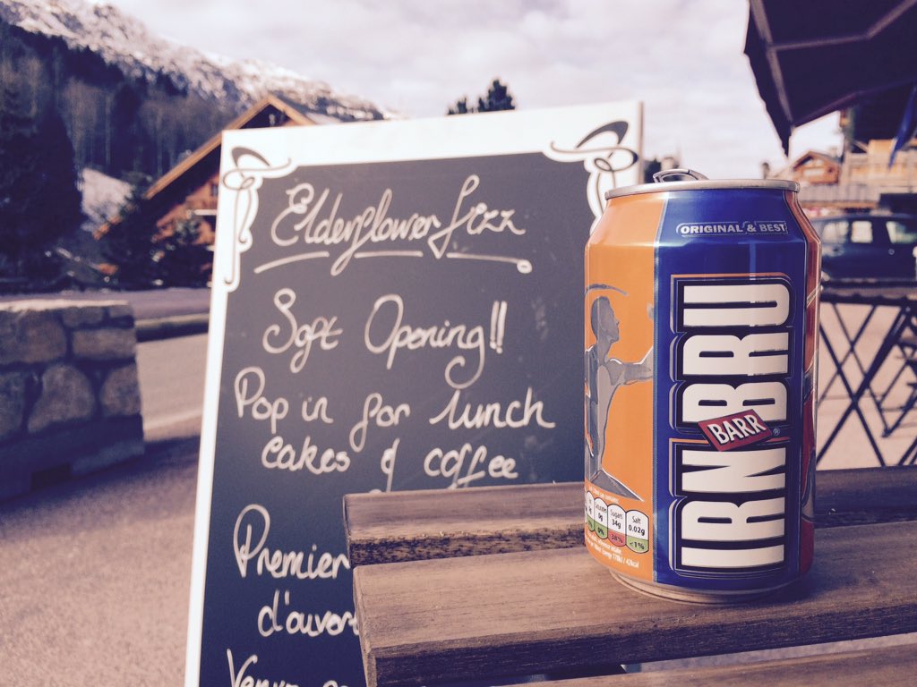 EFMeribel's tweet image. We'd like to say a big thank you to everyone who came in for our opening today! #meribel