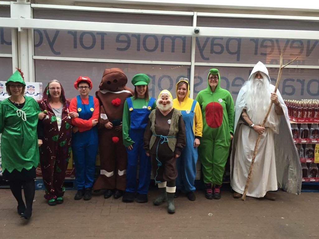delidishtrish1's tweet photo. Oakham Christmas fun begins ! https://t.co/KwzUewnbcr