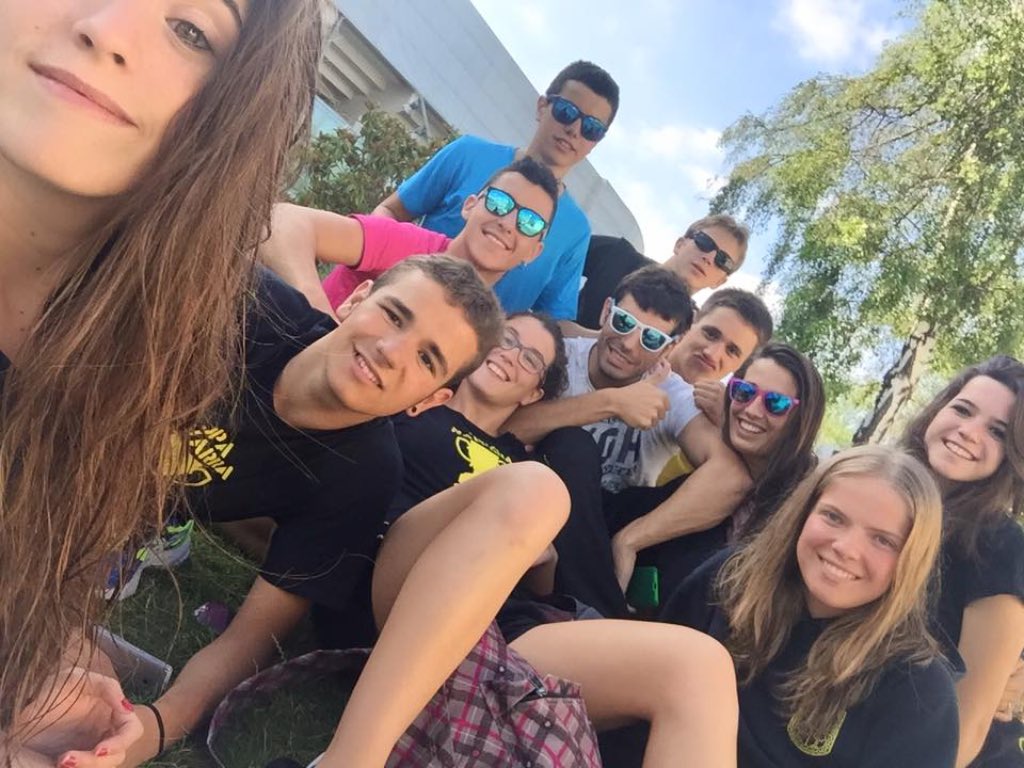 NatacionLagunak tweet media